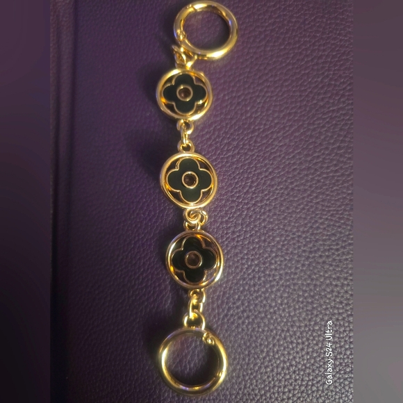 Elegant Black & Gold Chain Extension New - Picture 1 of 5